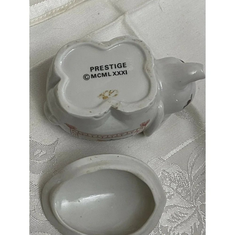 Adorable Prestige MCML XXXI Ceramic elephant‎ removable lid trinket box Candle